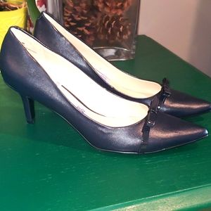 Navy blue shoe